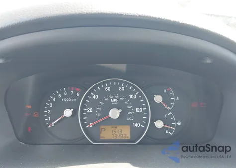 2009 Kia Rondo Lx z USA, uszkodzony, nr VIN KNAFG528097250569